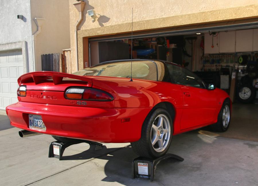  Chevrolet Camaro Z28 SS 1998 года  (фото 87 из 94)
